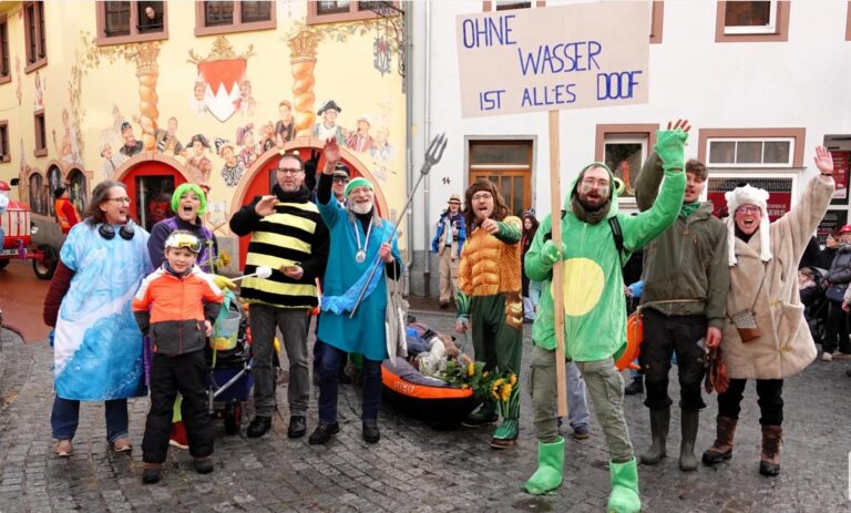 Faschingszug mit Grünen